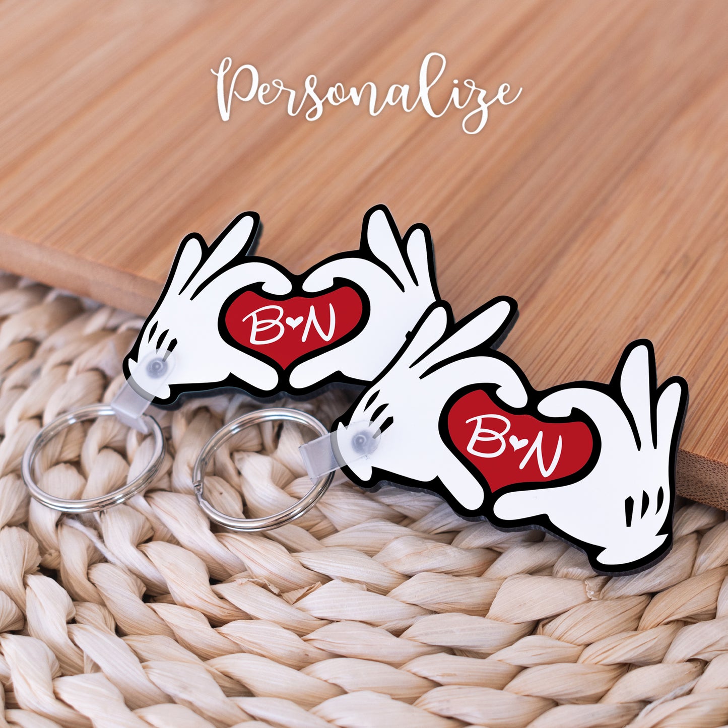 Porta chaves " Mãos Minnie e Mickey "