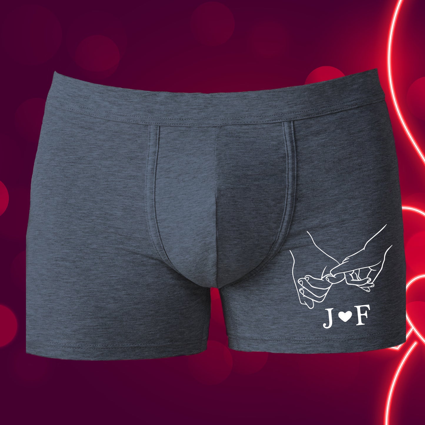 Nova coleção inspirada no amor de Jéssica e Francisco do Big Brother 2023! Uma coleção linda e super romântica para um casal super especial! Boxer mindinho promessa "Jéssica&Francisco" personalize com as iniciais que desejar.