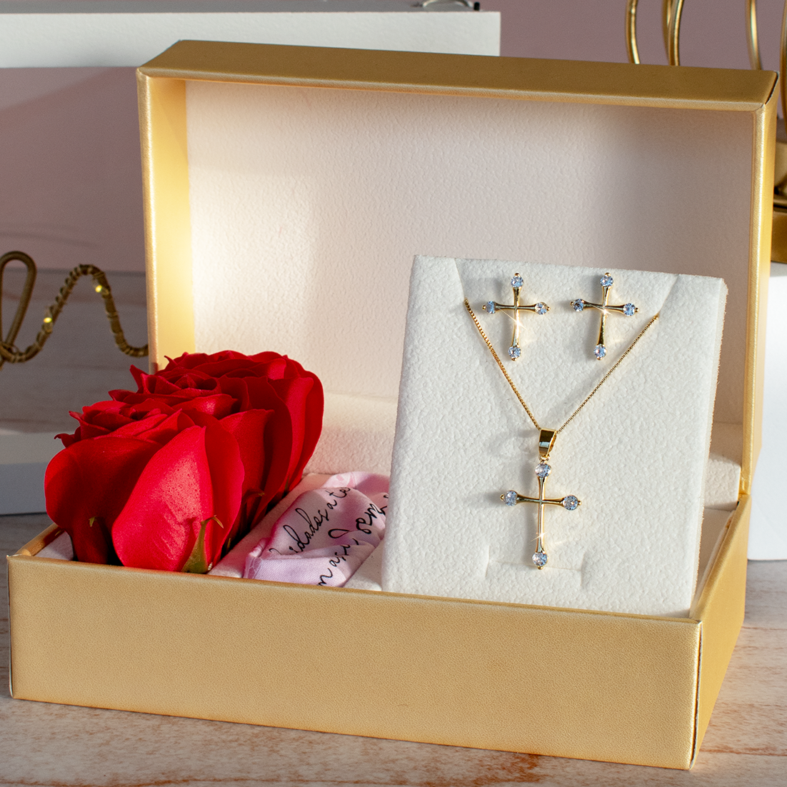 Conjunto semijoia " cruz "