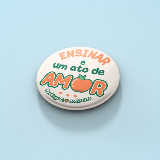 Uma lembrança super gira e económica para professores, educadores, auxiliares, monitoras, terapeutas ... Personalize como desejar.  Crachás " Flores " pode personalizar a frase e nomes. Preços especiais para quantidades.