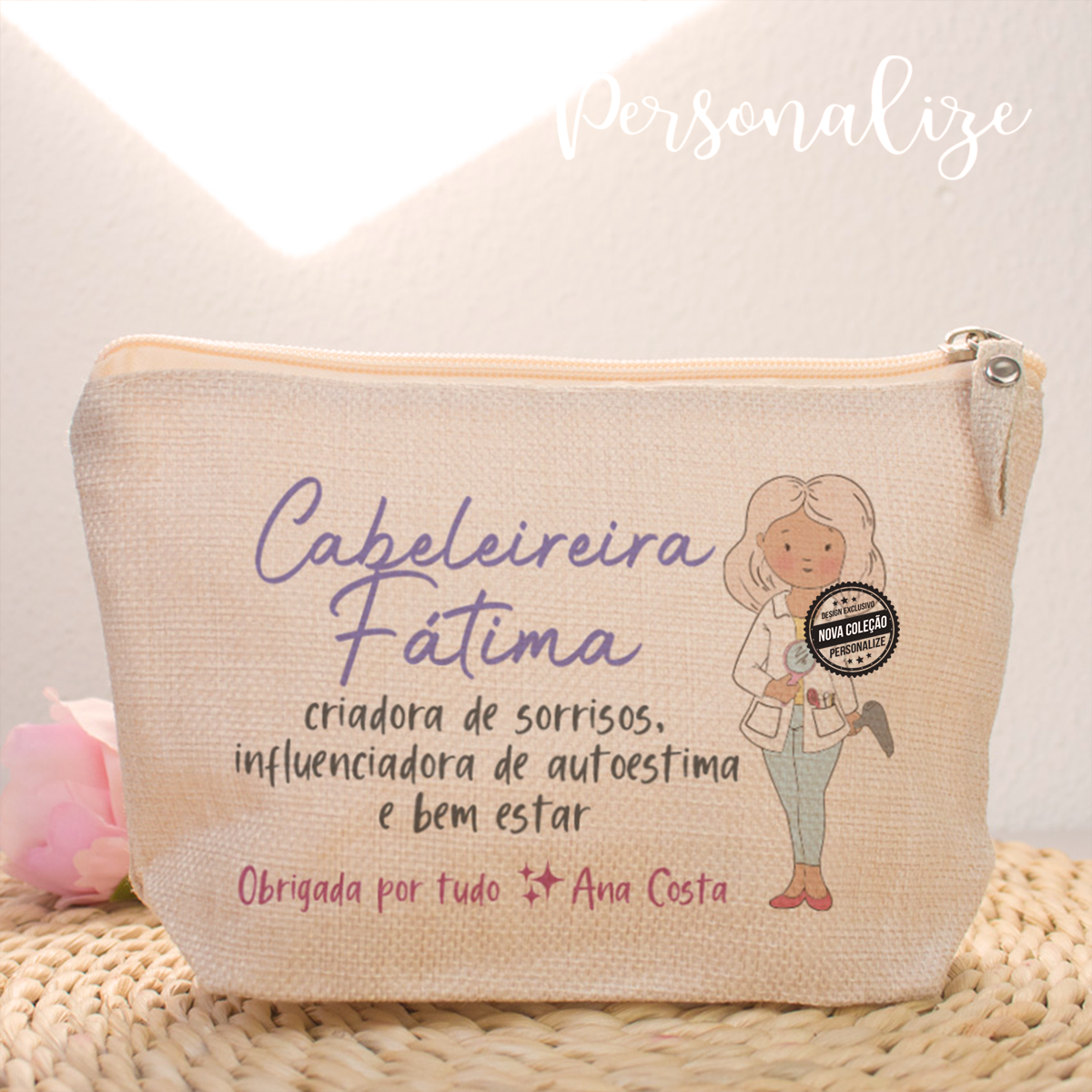 Novidade! Agradeça a alguém especial com um presente personalizado por si! Bolsa de linho " Cabeleireira, criadora de sorrisos, influenciadora de sorrisos e bem estar". Personalize com a frase que desejar.