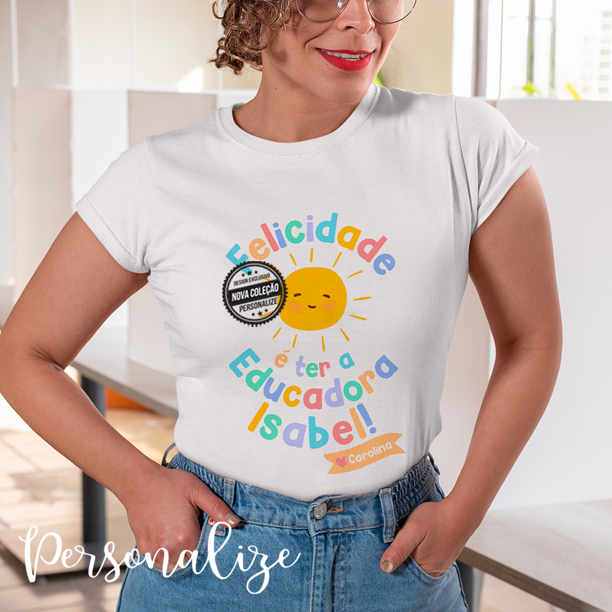 Novidade final de aulas! As nossos t-shirts têm sido um best seller e esta com certeza fará as delicias de quem a receber. Encontre connosco os presentes mais originais, coloridos e económicos. Personalize com a frase que desejar. Disponível do S ao XXL. Disponível em branco ou preto. REF:PRO47