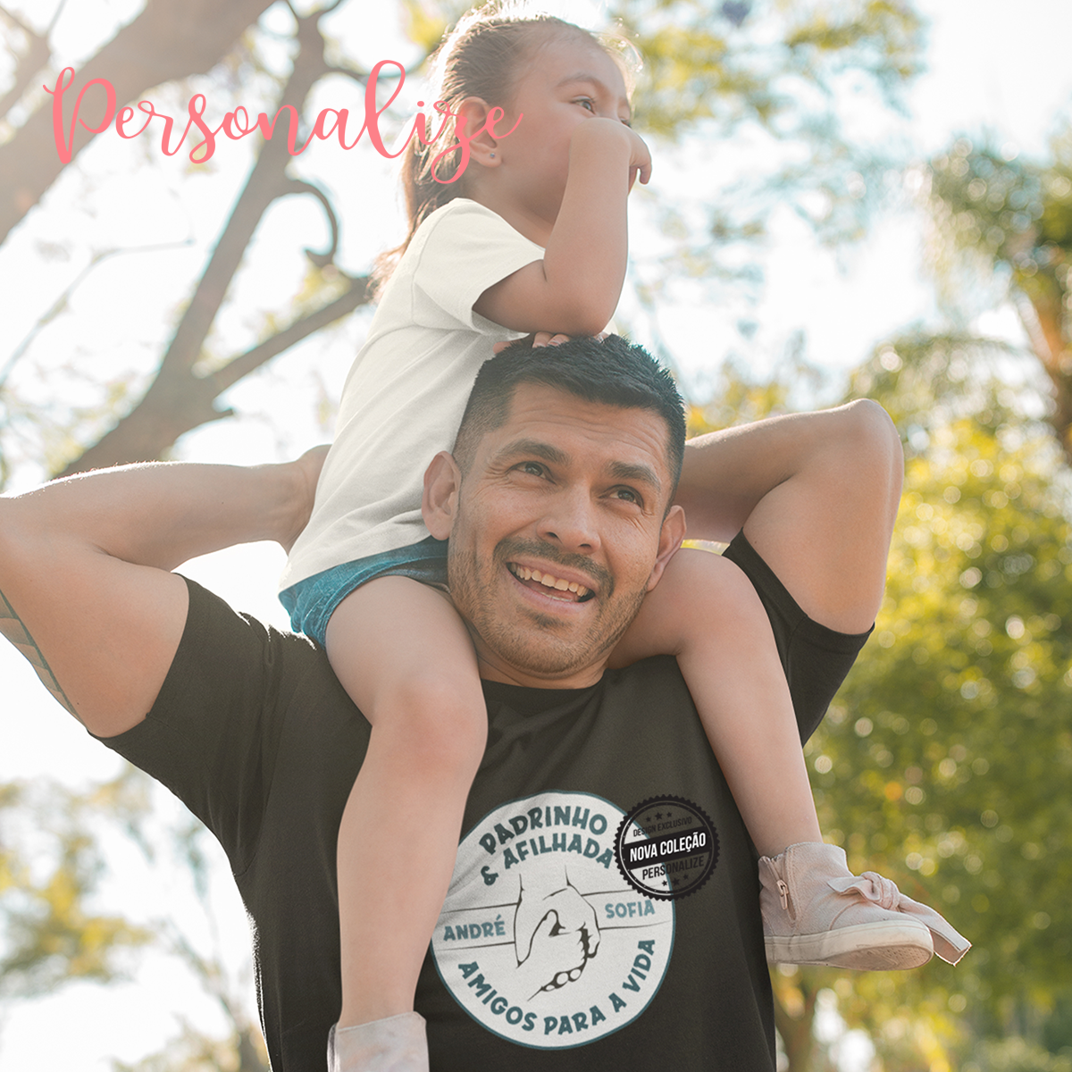 T-shirt 100"% algodão padrinho e afilhado/o amigos para a vida" ". Personalize com a frase que desejar ou aproveite a nossa sugestão. Disponível do S ao XXL. Disponível em preto ou branco.