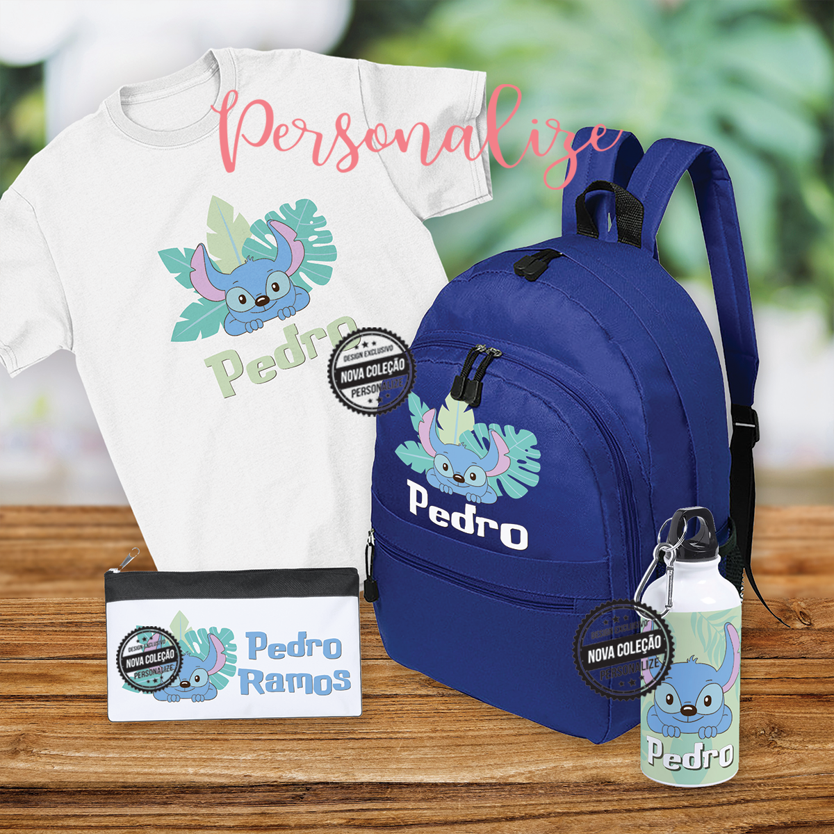 Super conjunto com o nosso "Stitch". Adoramos! Encontre connosco tudo o que necessita para um regresso às aulas super. Pode personalizar com o nome que desejar. Vendido em conjunto ou separadamente. Mochila Disponivel em azul ou rosa.