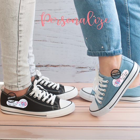 Mais uma grande novidade da nossa loja. Ténis em tecido para ele e para ela da nossa coleção da Stitch e Angel. Personalize com pequena frase que desejar. Vendido em conjunto ou separadamente.