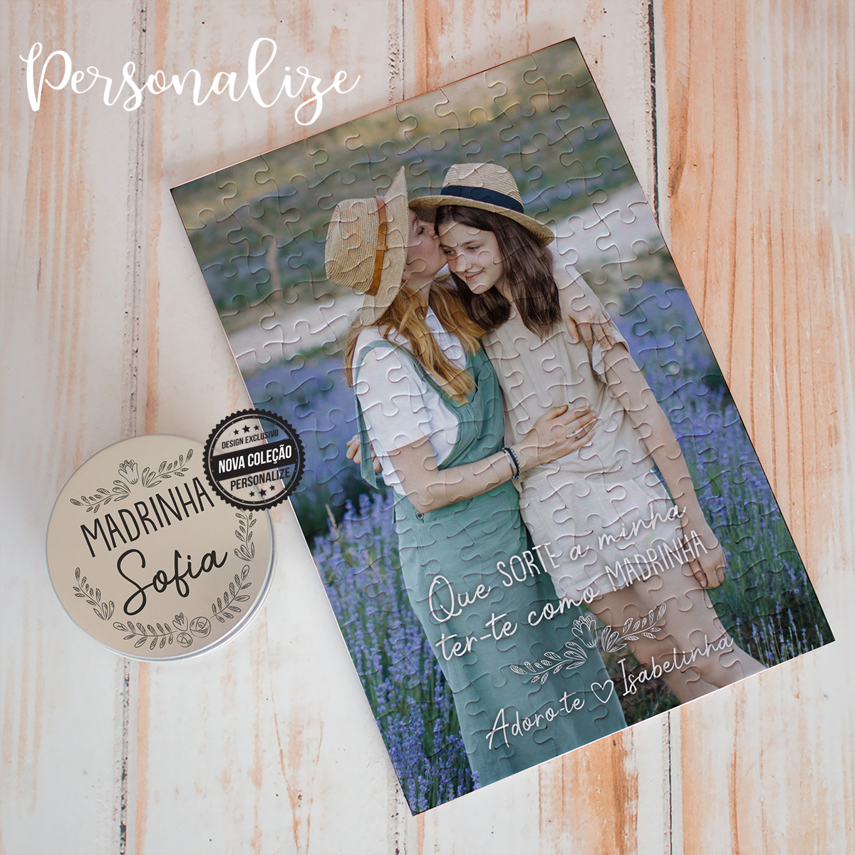 Surpreenda os seus padrinhos neste dia tão especial com um presente super original personalizado por si! Puzzle de 120 peças personalizado com frase e fotografia com opção de caixinha metalizada também personalizada. Vendido em conjunto ou separadamente. REF: MP382