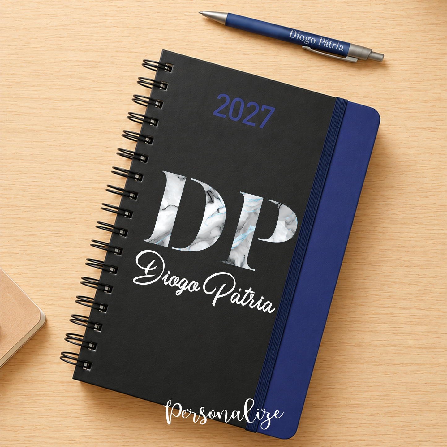 Agenda Diária 2027 de Argolas Personalizada "Nome e Iniciais"