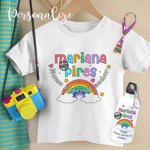 Novidade!   Um conjunto super fofinho para as nossas crianças e o presente perfeito para um regresso às aulas em grande!  Conjunto "Nunca pares de sonhar" . Conjunto composto por t-shirt 100% algodão, garrafa metálica de 400ml e pulseira de tecido ajustável. As 3 peças de conjunto são com a mesma gravação. Vendido em conjunto e separadamente.  T-shirts disponíveis de 1-2 anos a 12-14 ano