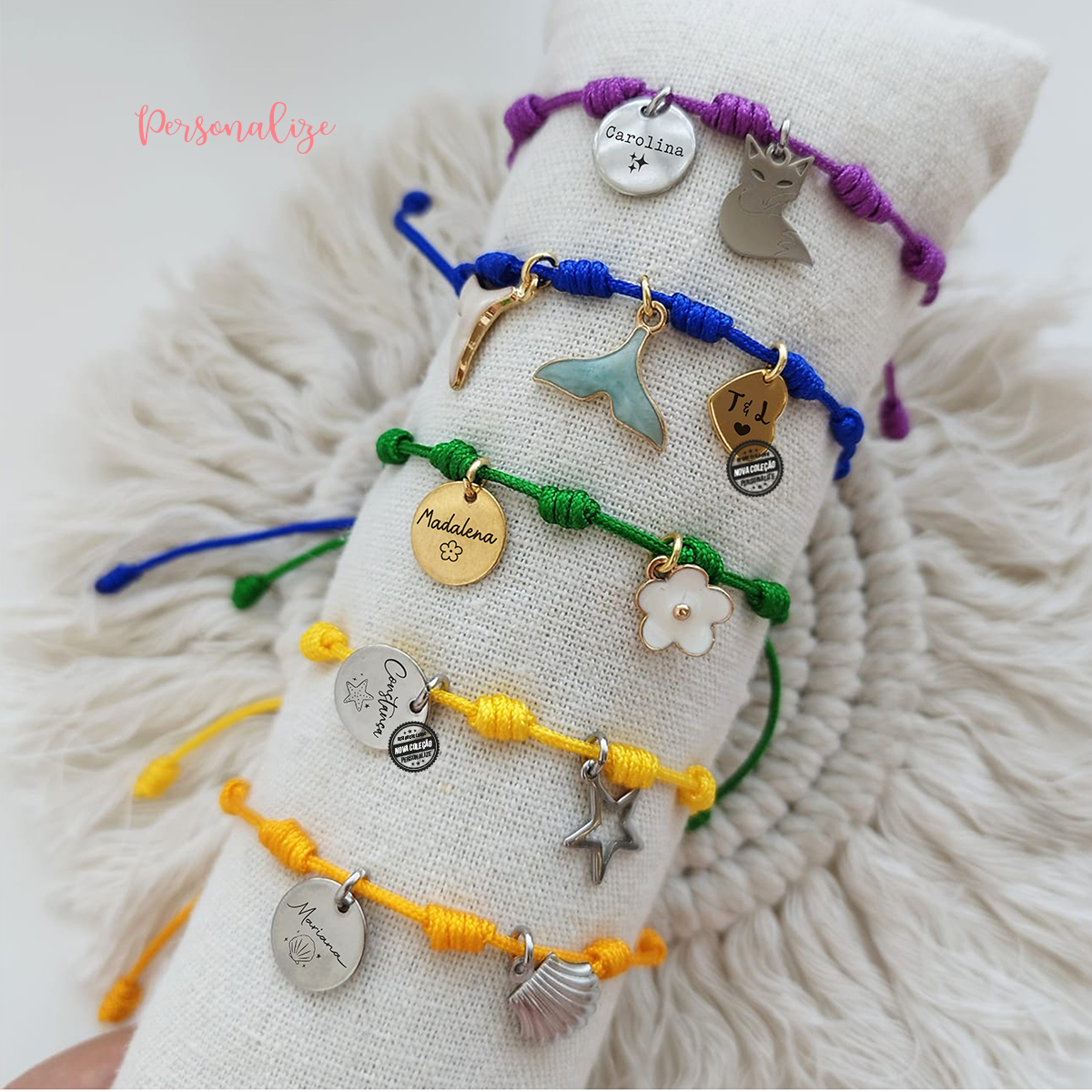 A coleção de verão já chegou e está pronta para brilhar consigo!

Para si e para as suas amigas, pulseiras temáticas personalizadas com as vossas iniciais.&nbsp;
Tragam sempre convosco a proteção contra as más energias e mau olhado com a nossa pulseira 7 nós.&nbsp;