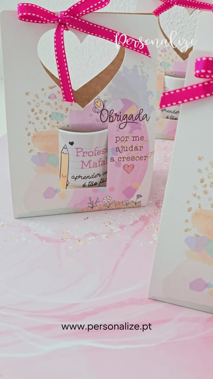 Caneca professora "Obrigada pelo carinho e dedicação"